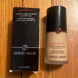 Armani power fabric foundation